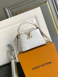 Picture of Louis Vuitton Handbags _SKUfw233924764fw